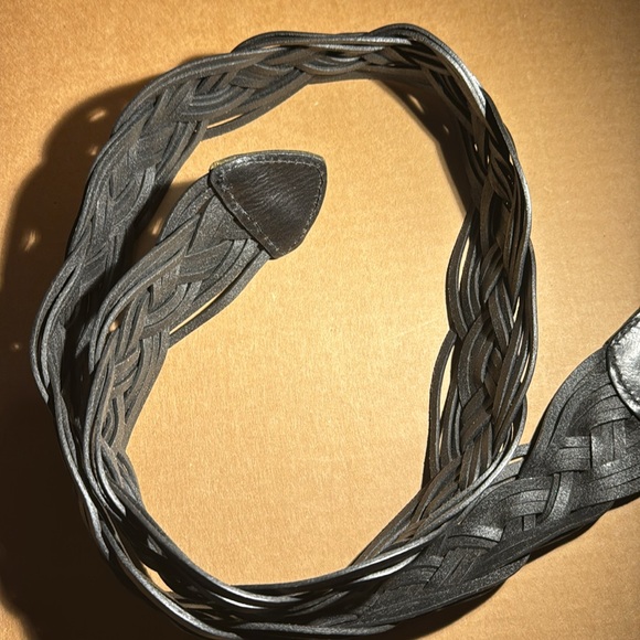 Eddie Bower black leather women’s belt - Picture 4 of 8